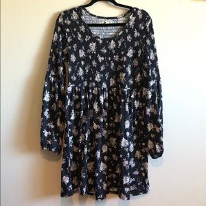 Floral long-sleeved dress